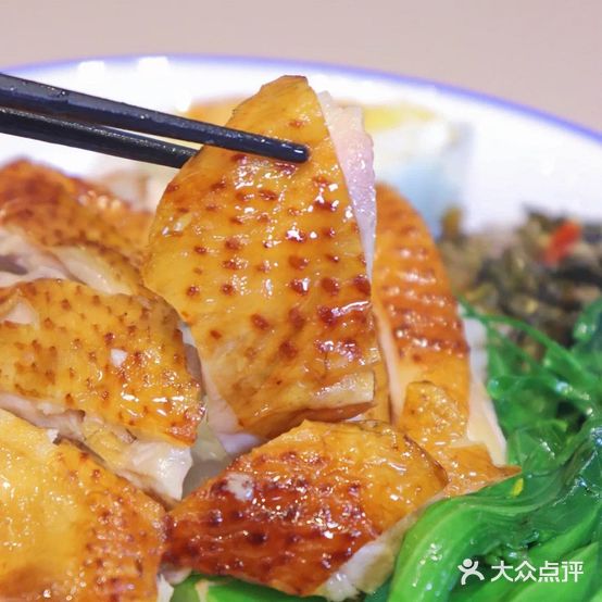 百年老灶柴火鸡(五指峰路店)