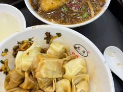 三鲜馄饨-毛华美食(清扬路店)