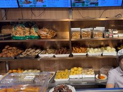 -护国寺小吃店(红莲南路店)