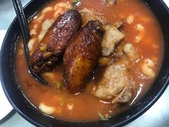 番茄浓汤鸡翅猪扒通粉-华嫂冰室(尖沙咀店)