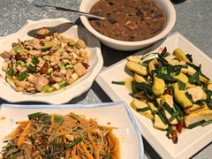 -宣威年猪饭·二十年云南家常菜·特色小炒肉(金碧店)