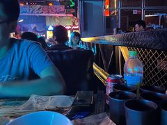 -UP嘻哈酒吧(粉巢店)