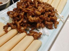 京酱肉丝-京味斋·北京烤鸭(北京南站洋桥店)
