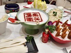 -牛员外鲜切牛肉火锅