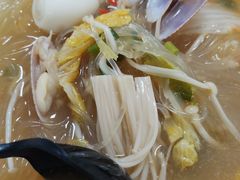 -何记花甲(海岸城旗舰店)
