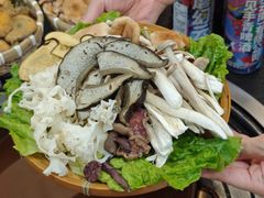 -阿山卓·野生菌火锅·纳西火塘烤肉