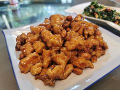 -金牌餐厅·天津菜·八珍豆腐·老爆三(瓷房子店)