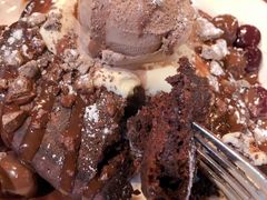 黑森林樱桃松饼-Pancakes on the rocks(Darling Harbour)