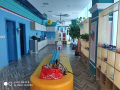 -小泳士游泳训练基地(芥园西道店)