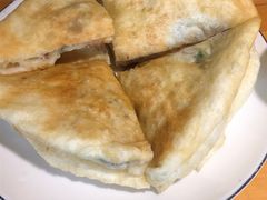 -大众跷脚牛肉馆·非遗传承单位(峨眉山店)