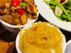 -雀舞云南菜(天津天河城购物中心店)