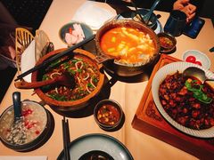 苗家酸汤鱼-山石榴·贵州菜(丰盛里店)