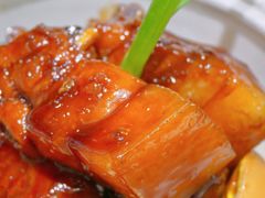 红烧肉加蛋-蝶园·装修中(BFC外滩金融中心店)