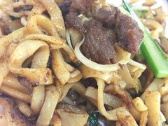 炒牛河-潮泰牛肉火锅 · 创于1992年(车公庙店)