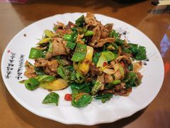 盐菜回锅肉-花鸟鱼私家小厨(文殊院店)