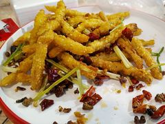-郑记•不夜城烧烤•龙虾•虾蟹(黄鹤楼店)