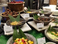 -圣丰索菲特·2 On 988 Café 自助餐厅