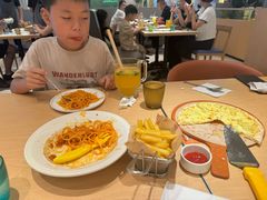 -菲滋意式餐厅(富阳东方茂店)
