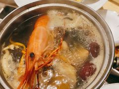 -雍和会海鲜姿造自助(湖东路店)