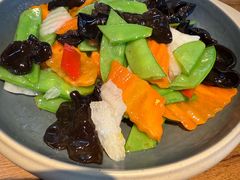 -云海肴·汽锅鸡·云南菜(天山百盛优客店)