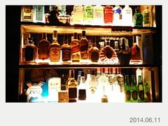 -丽纳尔斯酒吧咖啡LENORE’S BAR(三经街店)