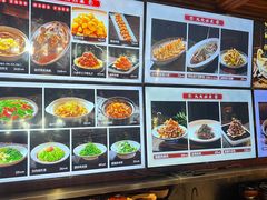 -八府香鸭·啫啫煲(华山路店)