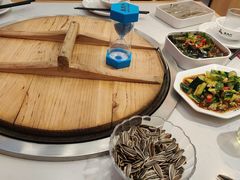 -鲁员外地锅鸡地锅鱼(古墩路店)