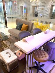 -纤指百魅美甲美睫