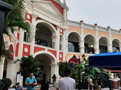 -佛罗伦萨小镇广佛名品奥特莱斯(疏港路店)