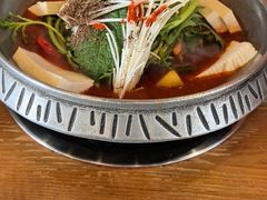 -喇喇排骨火锅·传统韩式脊骨汤(望京西园总店)