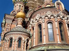 -滴血救世主教堂