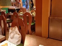 -耶里夏丽·新疆菜·28年喀什老馆(田林东路店)