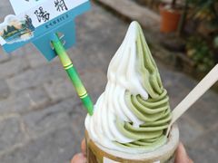 -刘姐啤酒鱼民族演艺餐厅(阳朔美食抗战路店)