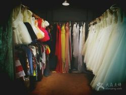 -巴黎婚纱摄影工作室