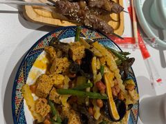 -亚伟瓦罐面美食城(淇县总店)