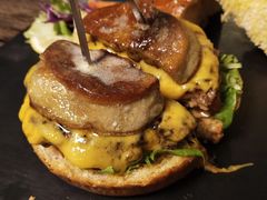 -HIGH FIVE哈福手工汉堡(桂林路店)