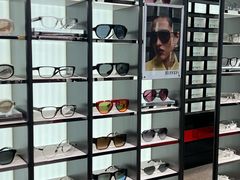 -LensCrafters亮视点(东方新天地店)