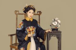 -盘子女人坊古装写真摄影(南京总店)