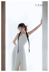 -欣薇婚纱(新源乐汇城店)