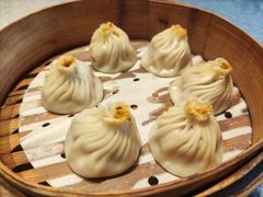 蟹粉小笼包-绿波廊(豫园店)