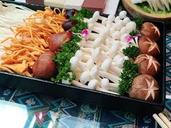 -慢丽江·云南野生菌土鸡锅(付家庄店)
