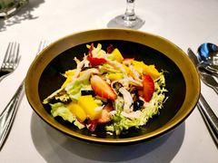 煙熏雞肉芒果草莓沙拉-哈布斯扒房(华发商都店)