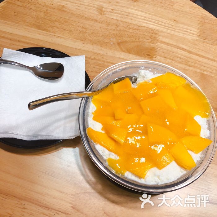 采蜜甜品图片 - 第1张