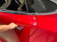-TESLA 特斯拉(上海太古汇体验店)