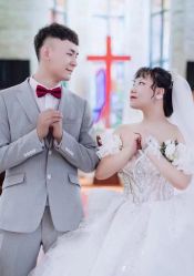 -Lady  Jane高端婚纱礼服馆