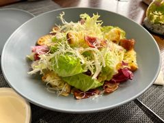 -卡普里披萨·牛扒·下午茶