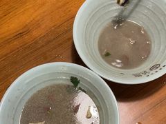 -金原鸭血粉丝汤·汤包·脆皮烤鸭(南京博物院店)