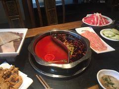 -纸盐河码头火锅(十八梯店)