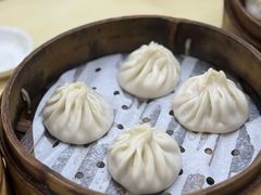 -莱莱小笼·乔艾