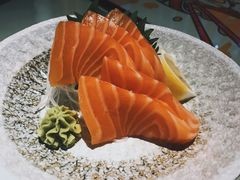 三文鱼刺身-猛式料理嘉州新光天地店